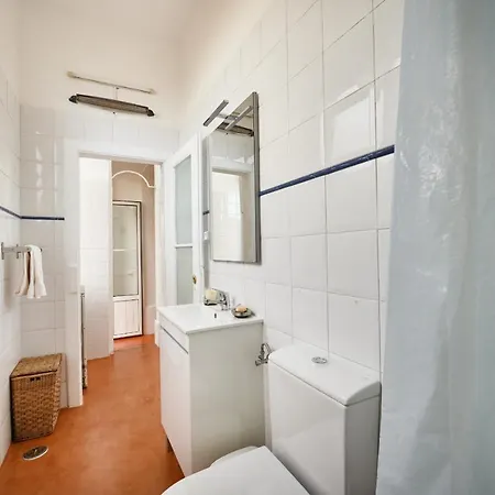 Flh Castle Hill With Sunny Pateo Apartamento